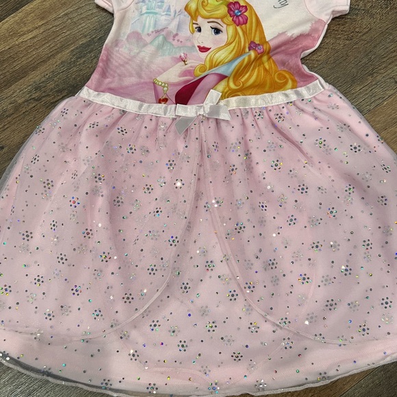 Mini Disney princesses dresses from London Primark!💗 - Picture 4 of 12